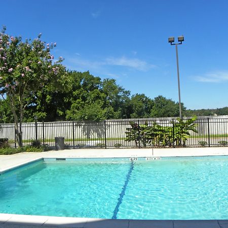 Suburban Studios Houston North I-45 מראה חיצוני תמונה