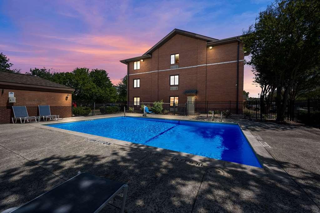 Suburban Studios Houston North I-45 מראה חיצוני תמונה