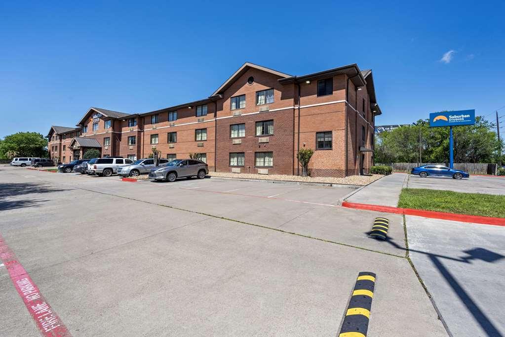 Suburban Studios Houston North I-45 מראה חיצוני תמונה