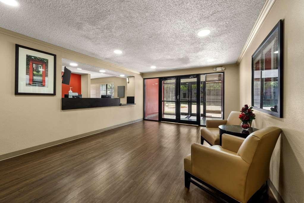 Suburban Studios Houston North I-45 מראה פנימי תמונה