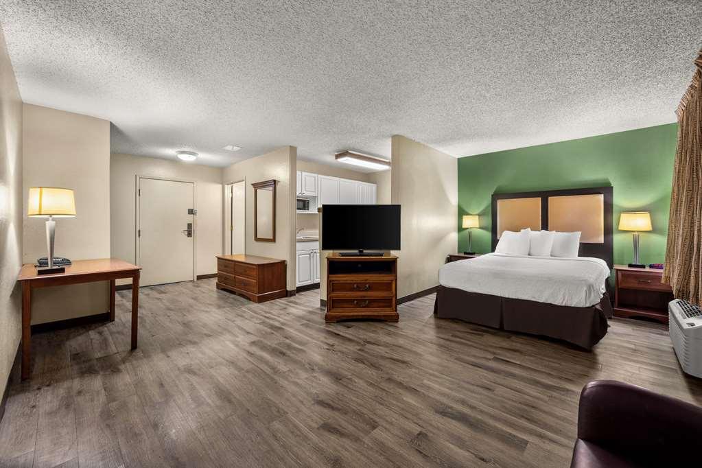 Suburban Studios Houston North I-45 חדר תמונה